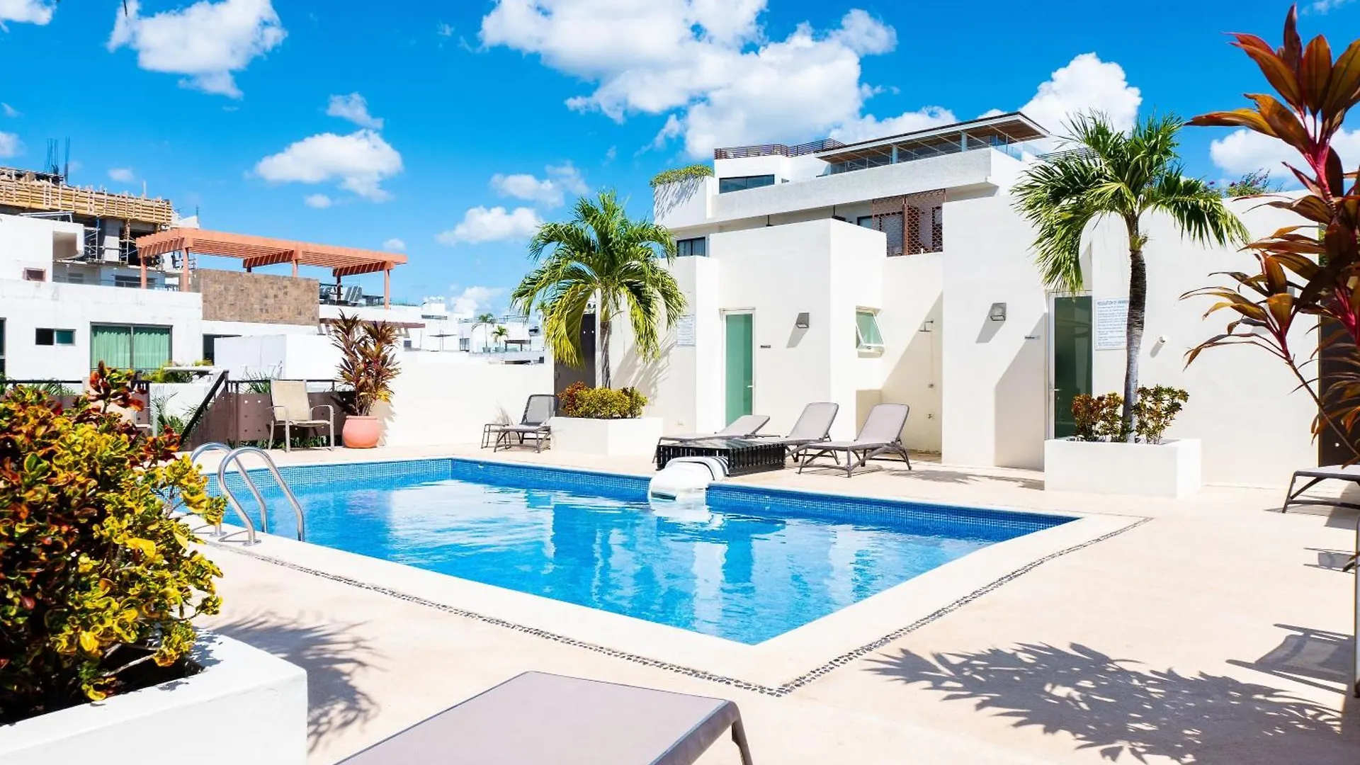 Meridian 208 Condo Playa del Carmen Apartament